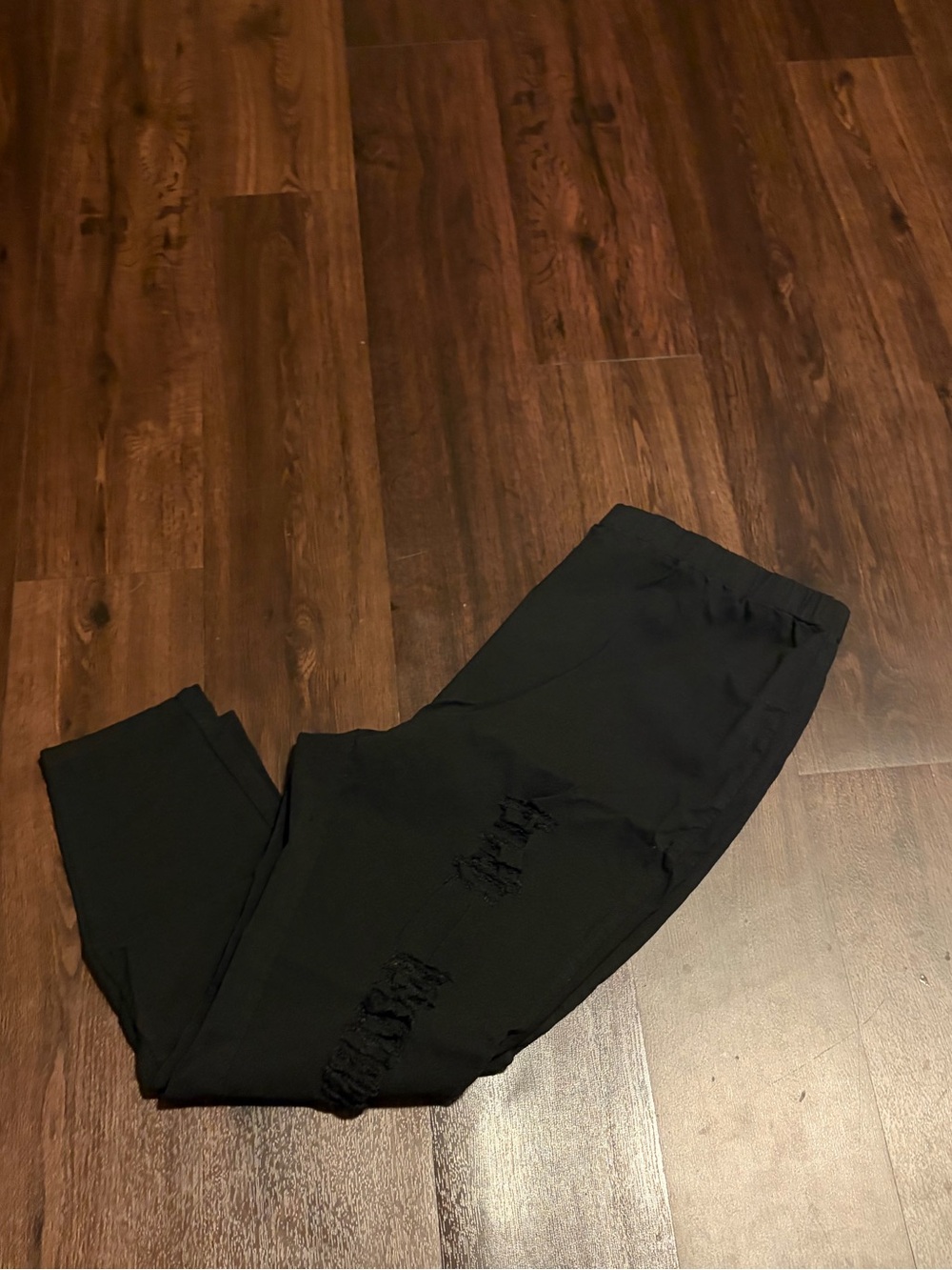 SHEIN Black Women’s Ripped Detail Leggings